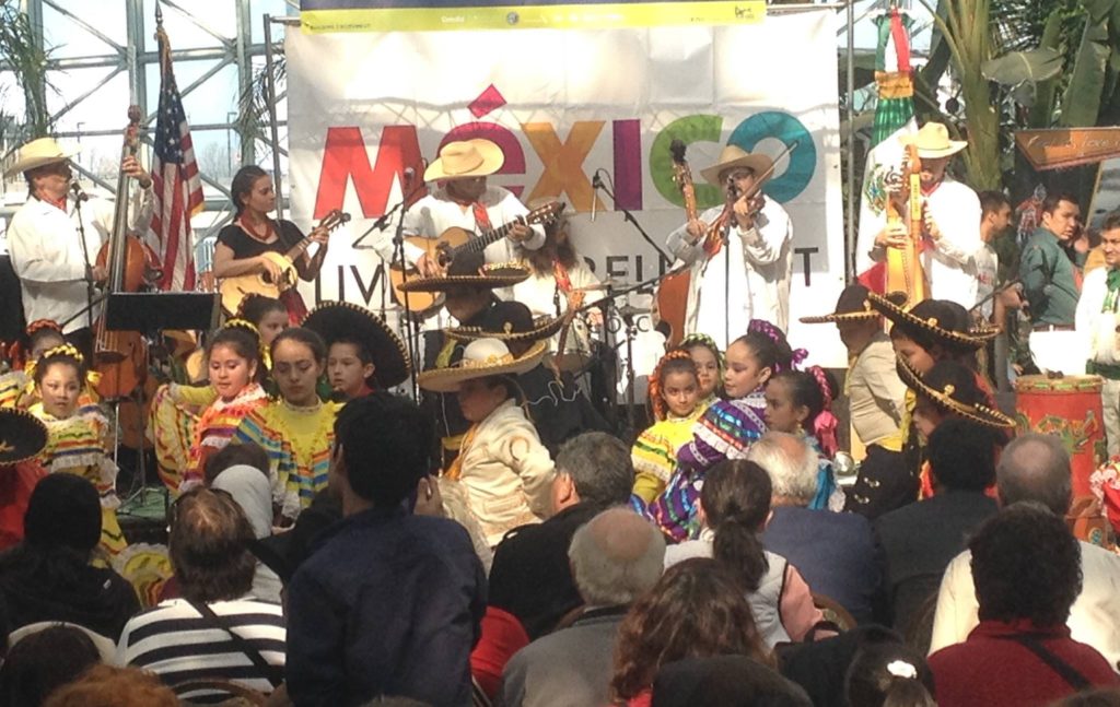 Fiestas Patrias in Aurora, IL Sones de Mexico Ensemble